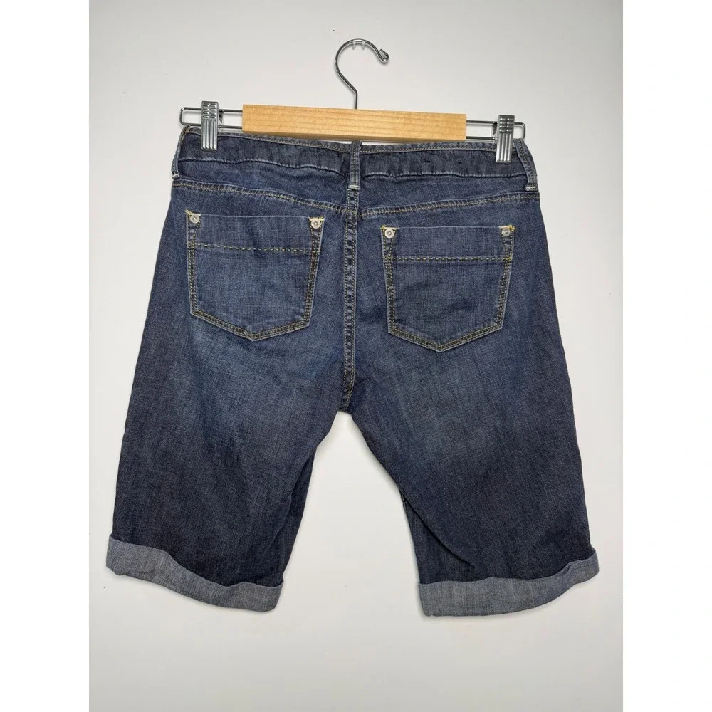 Banana Republic Women‎ Size 27/4 Denim Jean Bermuda Shorts Long Cuffed
